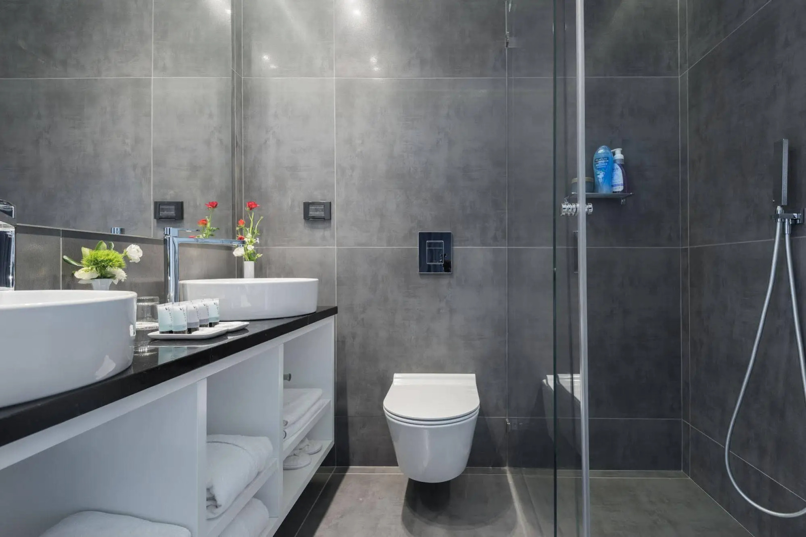 Photo - Seaside Hotel by Zvieli Hotels