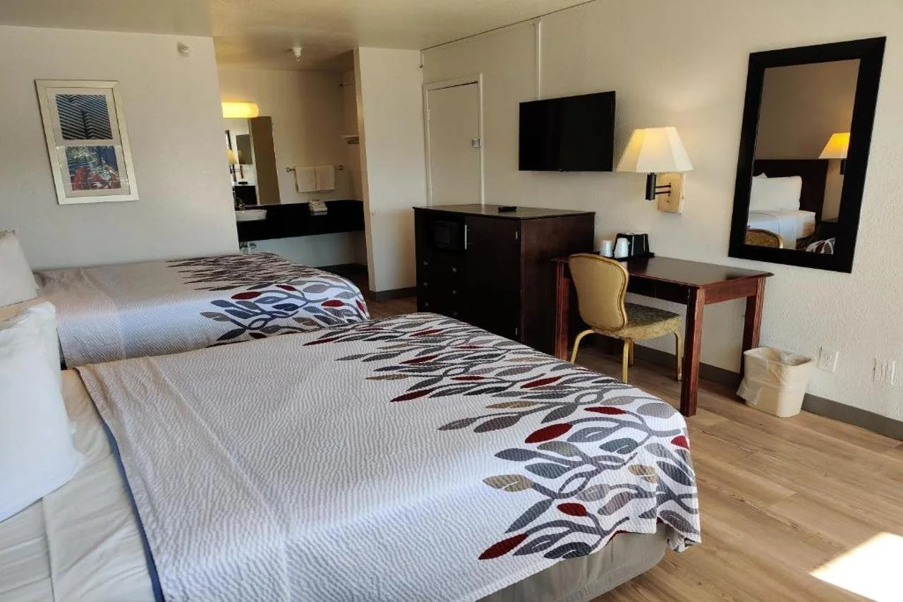 Photo - Red Roof Inn Houston – Jersey Village