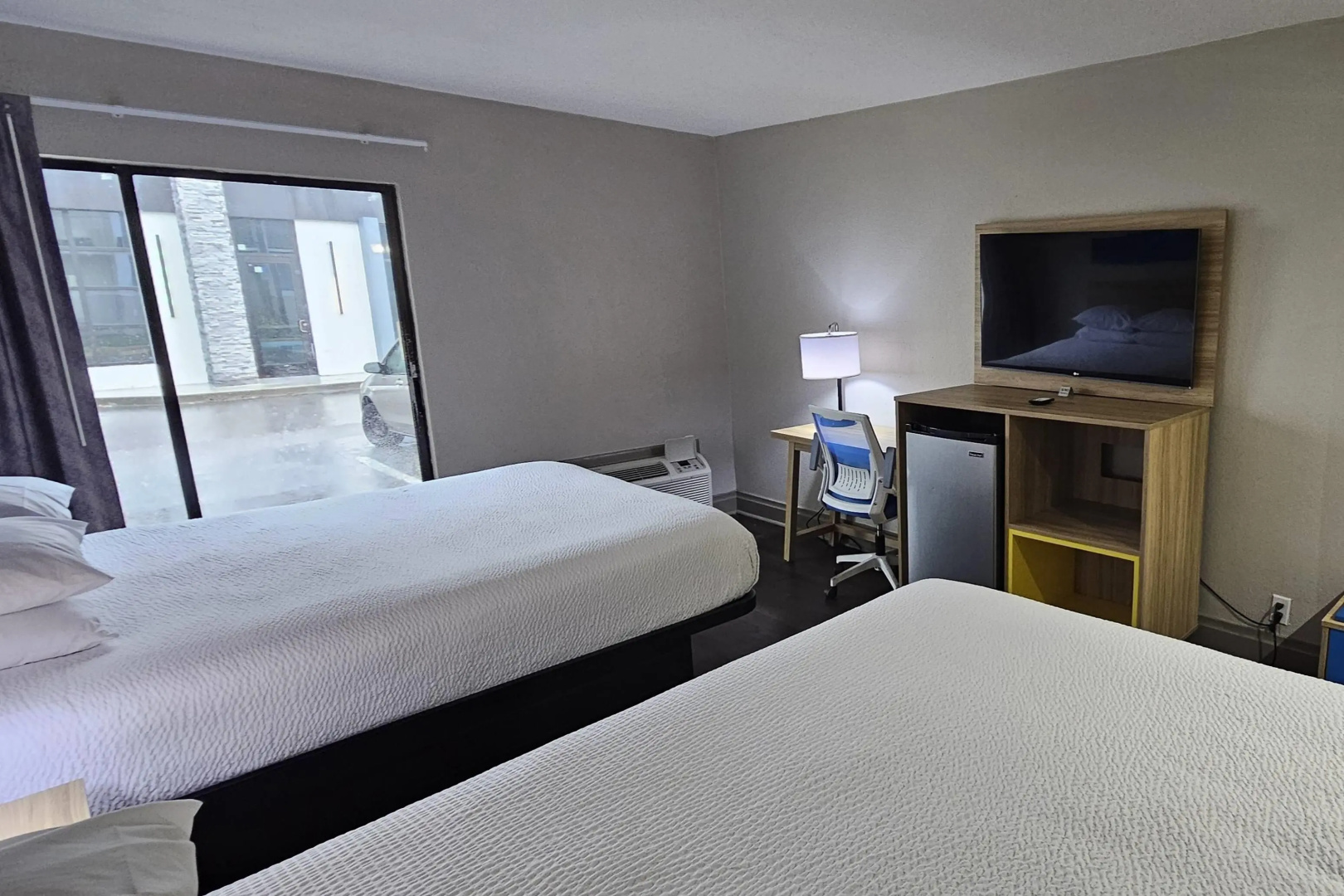 Foto - Days Inn & Suites by Wyndham Tampa/Fairground/Casino Area