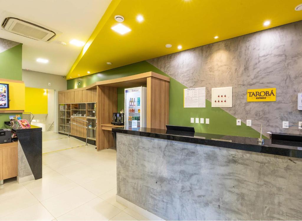 Foto - Tarobá Express