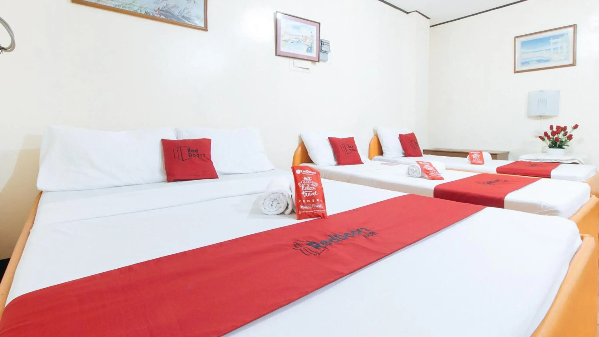 Foto - RedDoorz near East Avenue Medical Center