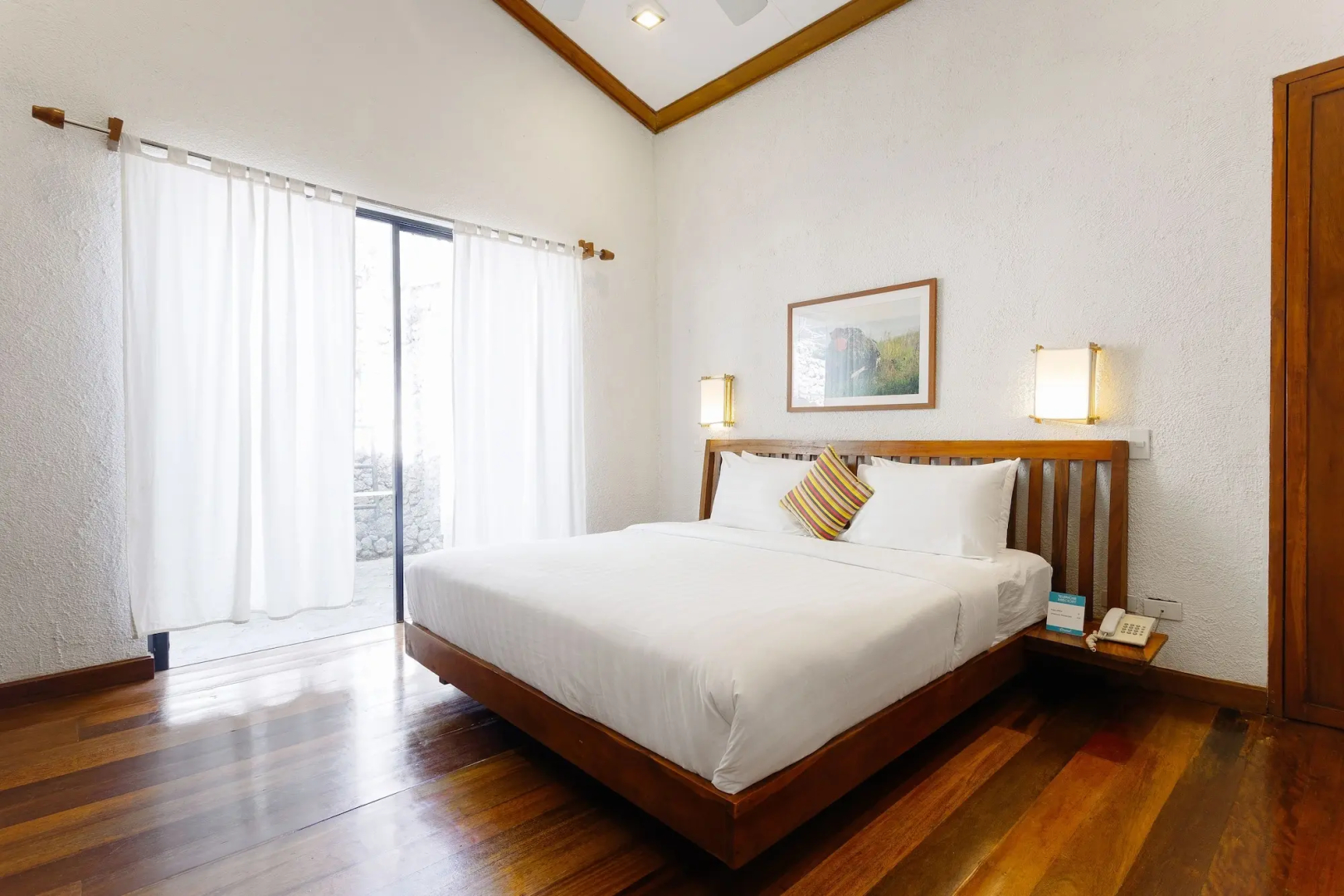 Photo - The Strand Boutique Resort
