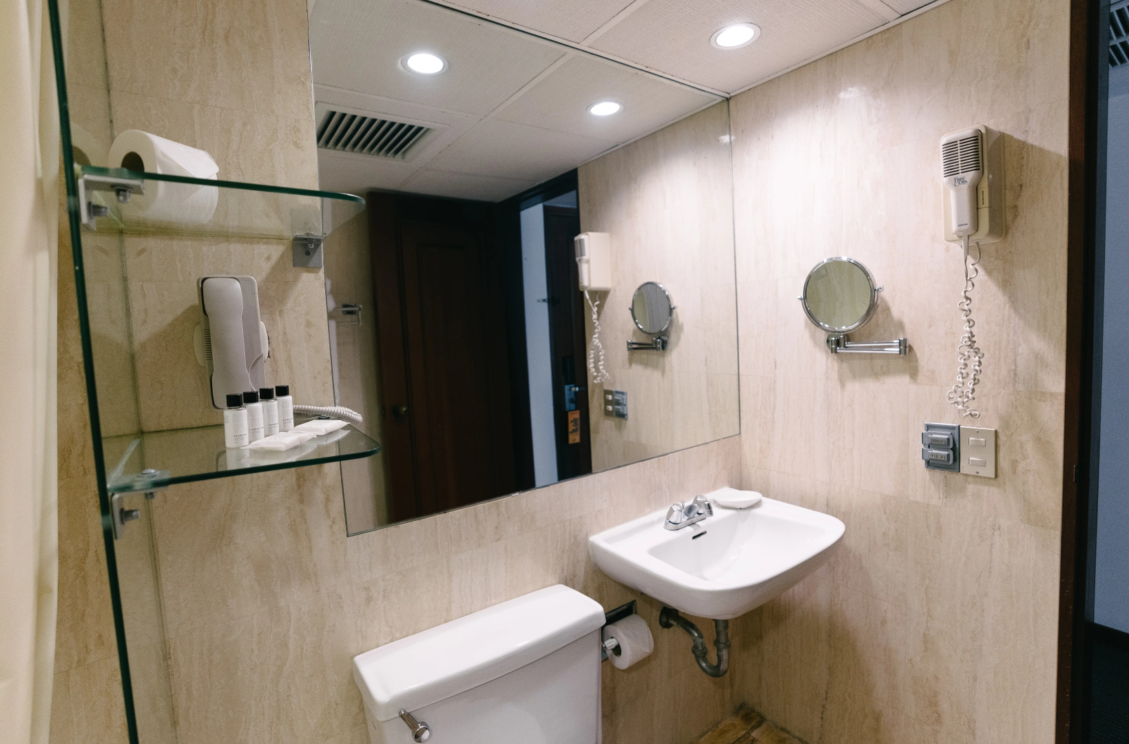 Foto - Luoxo Hotel