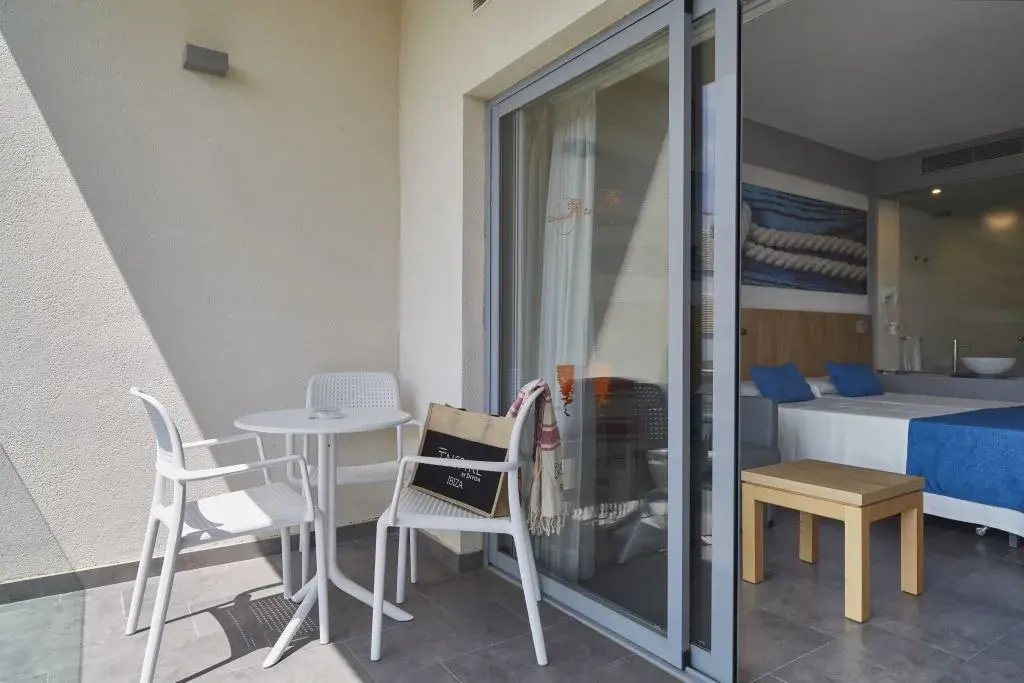 Photo - Invisa Aparthotel Casa Luis