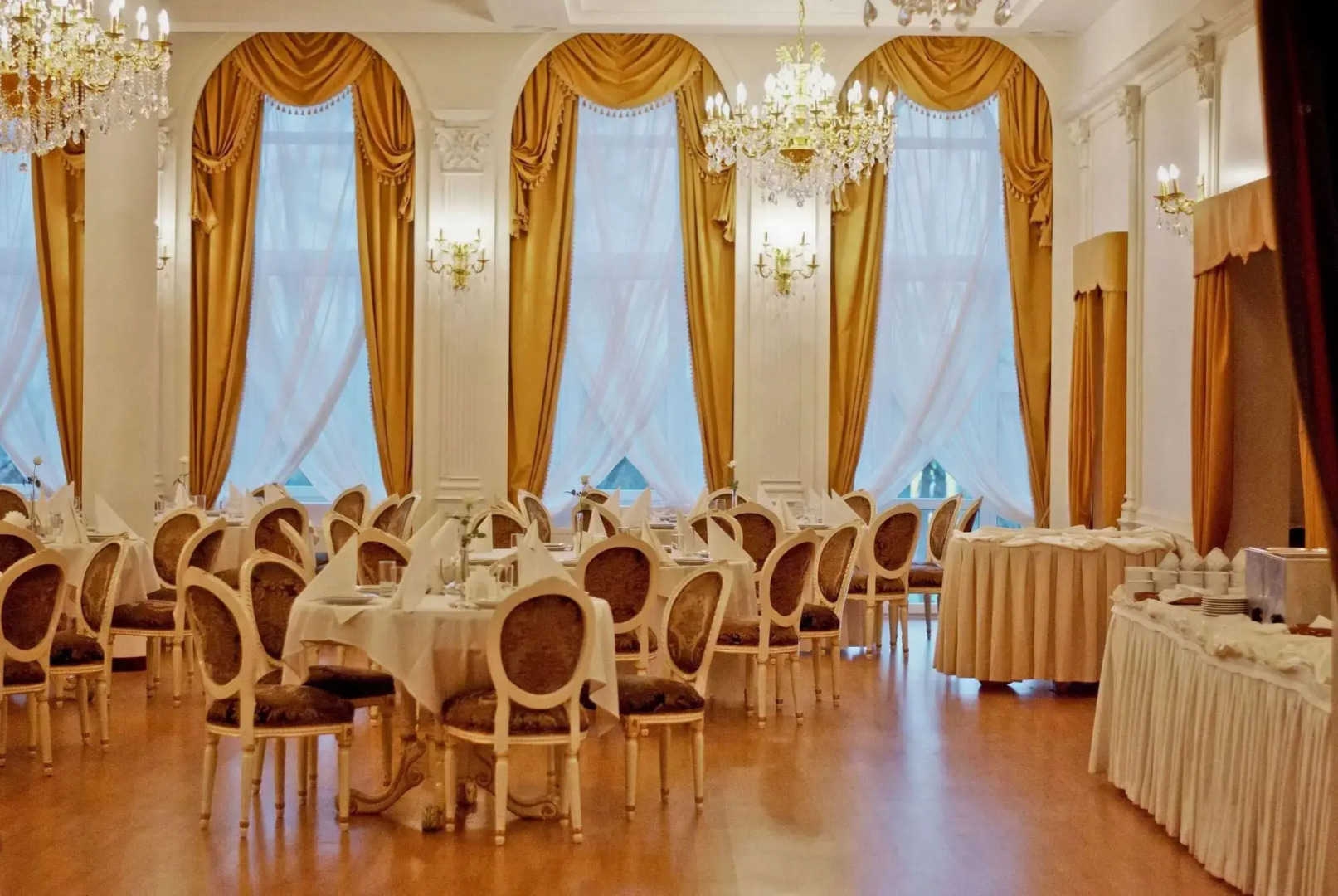 Photo - Hotel Holiday Park