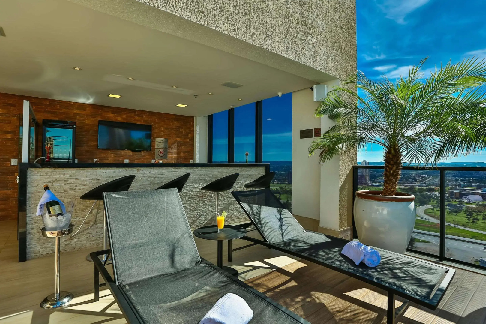 Photo - Quality Hotel Flamboyant