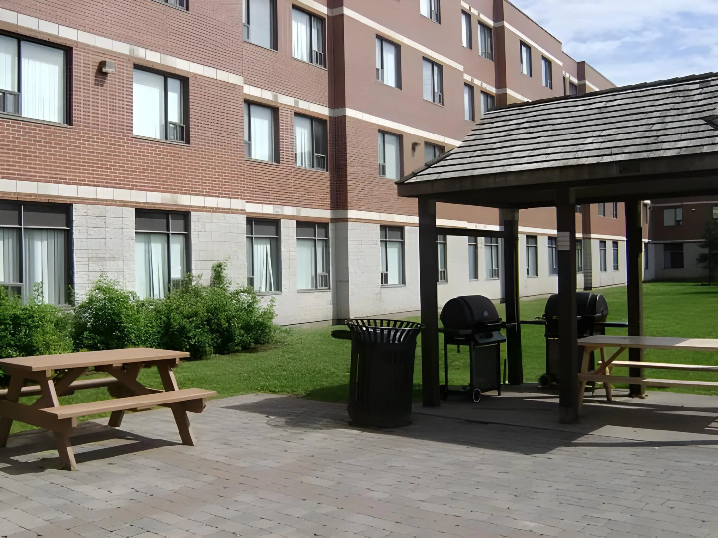 Photo - Residence & Conference Centre - Ottawa West