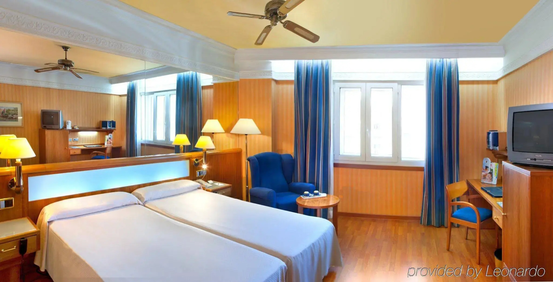 Photo - Catalonia Plaza España Hotel & Spa