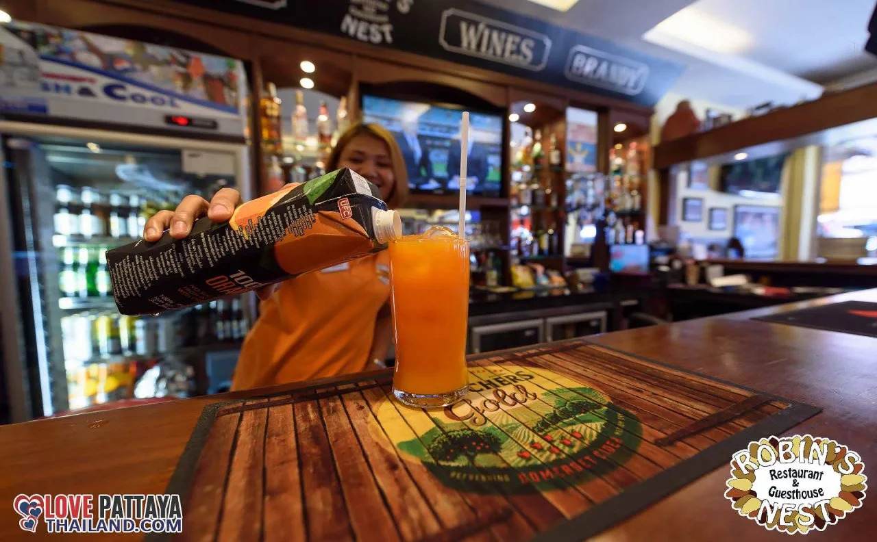 Foto - Robin's Nest Guesthouse & Restaurant