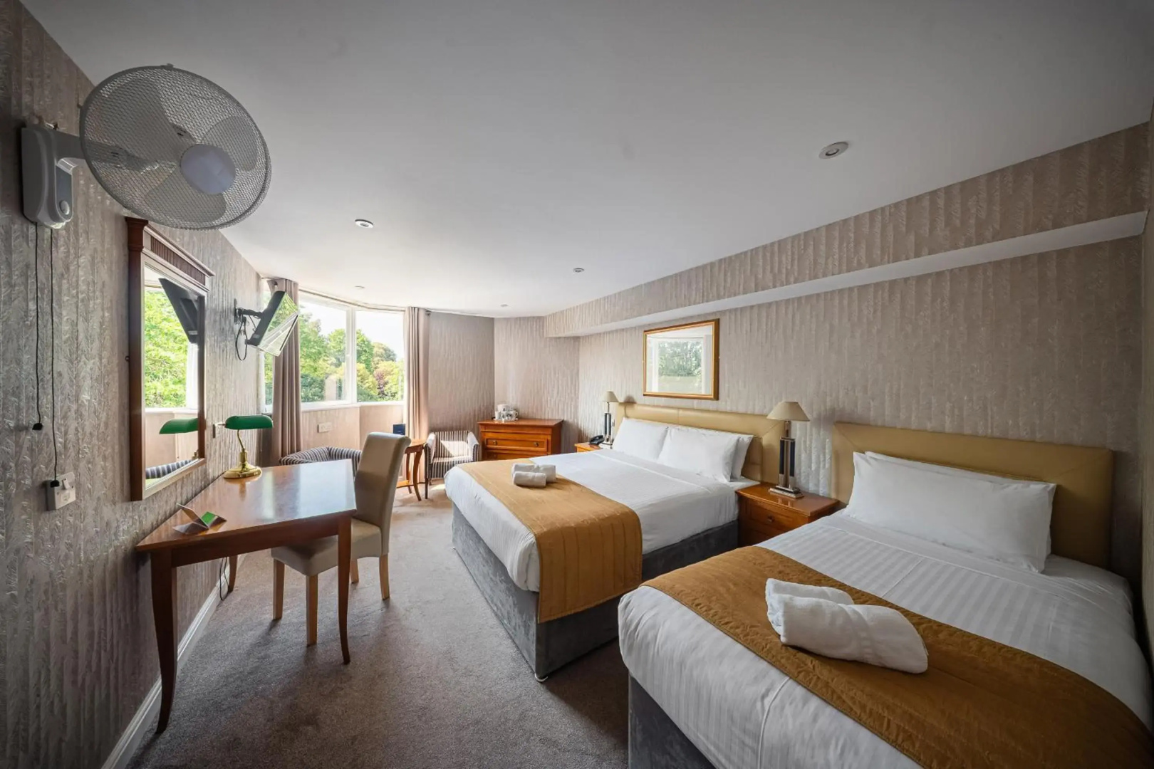 Photo - The Clarendon Hotel