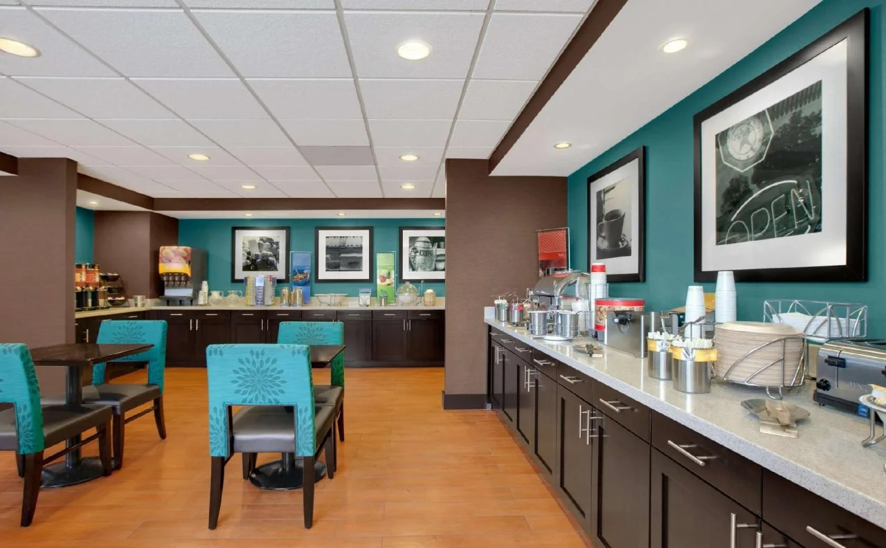 Photo - Hampton Inn Chicago-Midway Airport