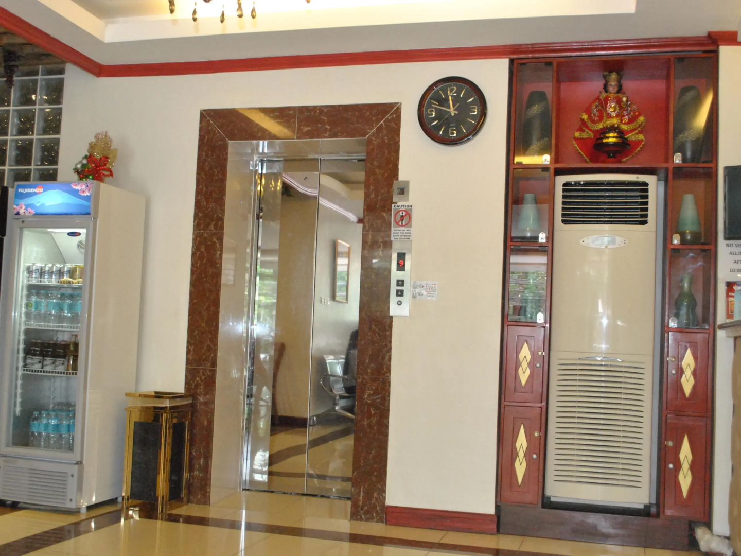 Foto - Dragon Home Inn
