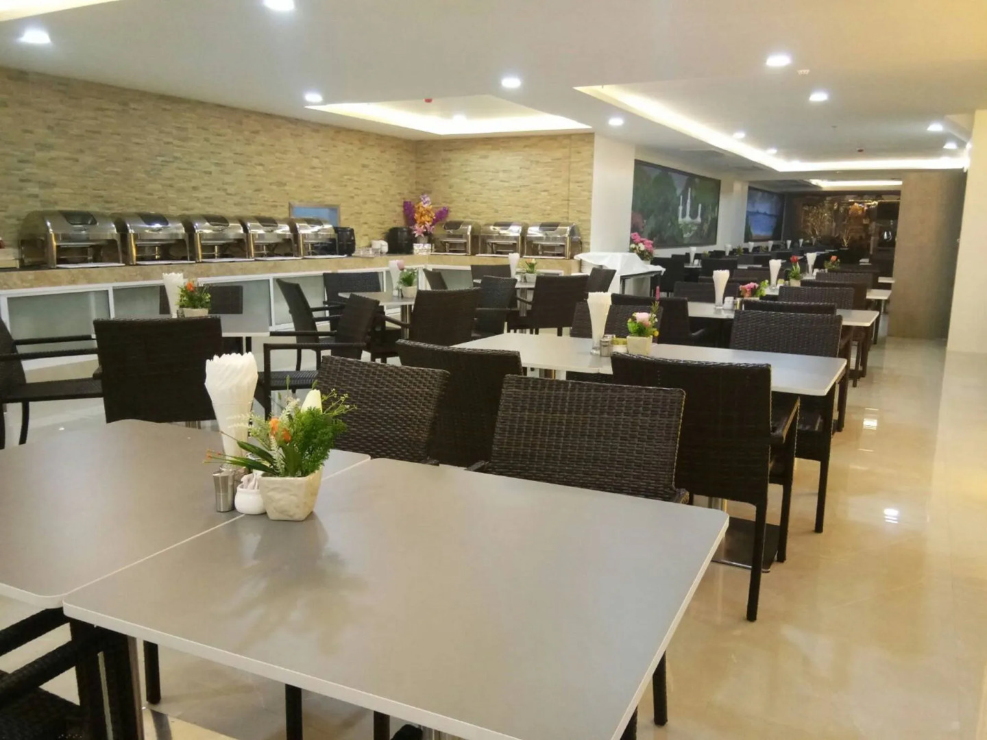 Photo - Golden Jomtien Beach Hotel