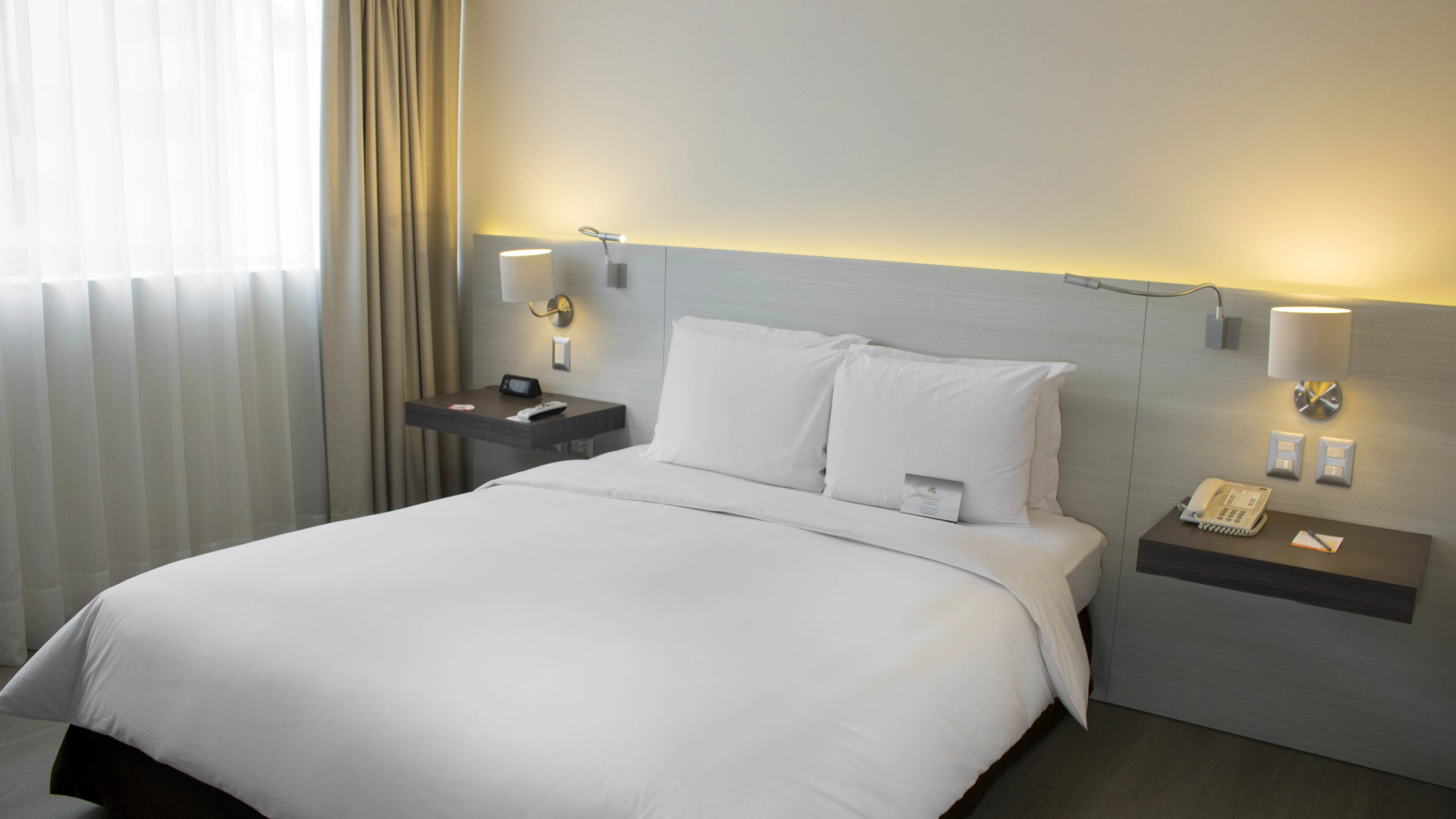 Foto - Sol de Oro Hotel & Suites