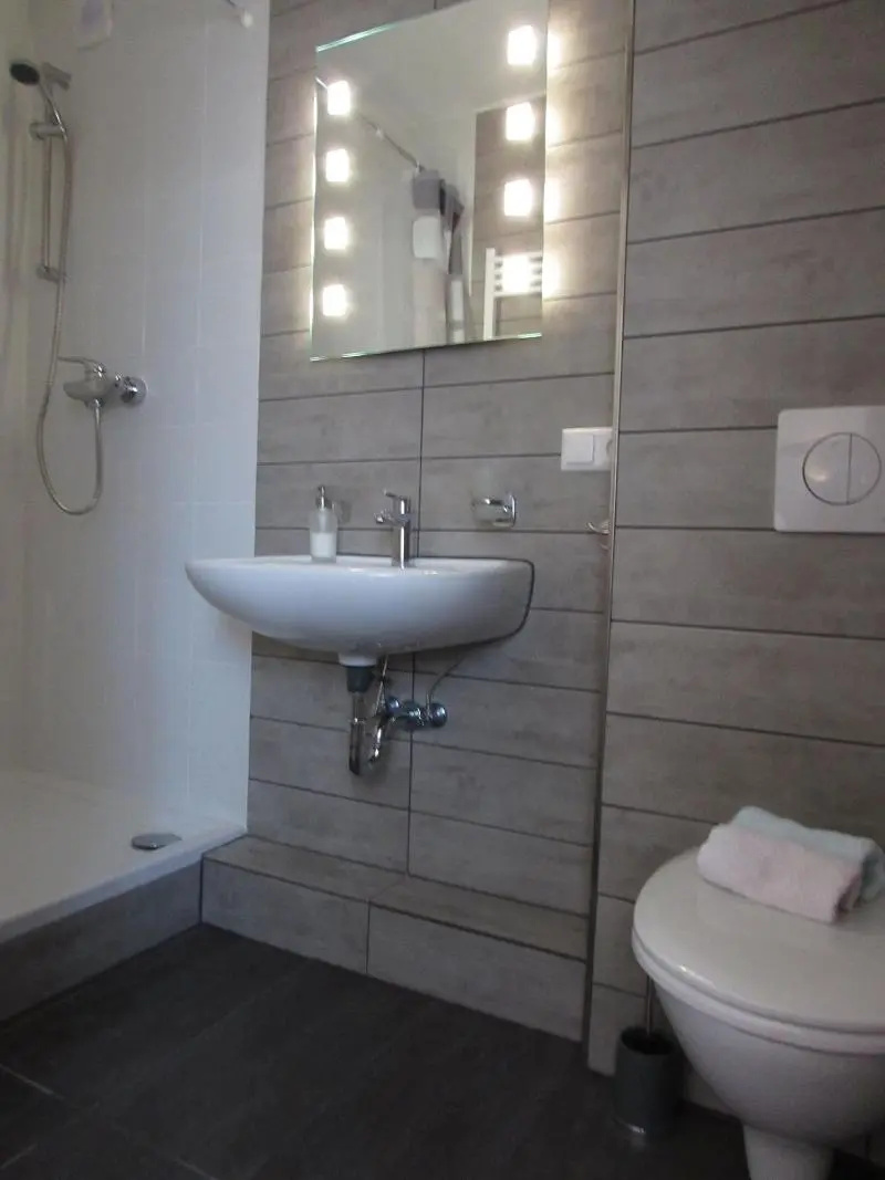 Photo - Hotel 108