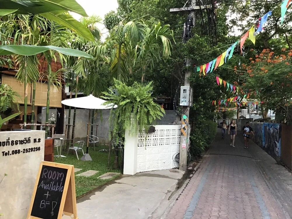 Photo - The Eight Ratvithi House