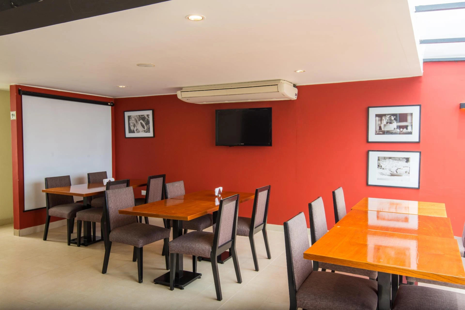 Foto - Palmetto Hotel Business La Perla