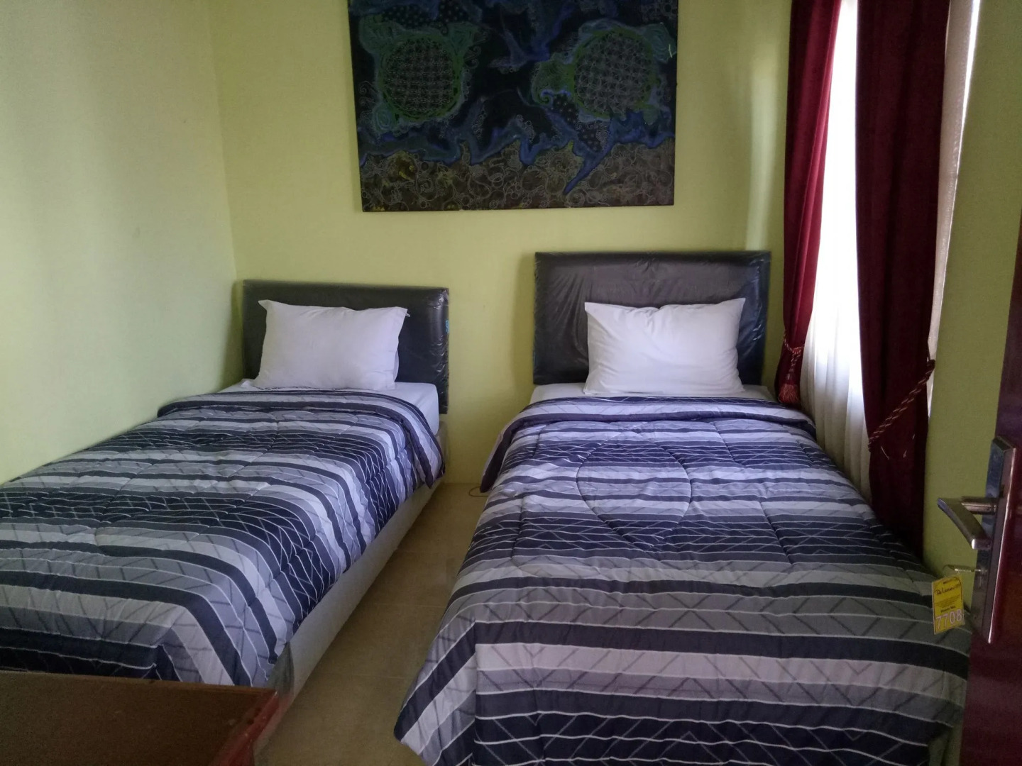 Photo - The Legian 777