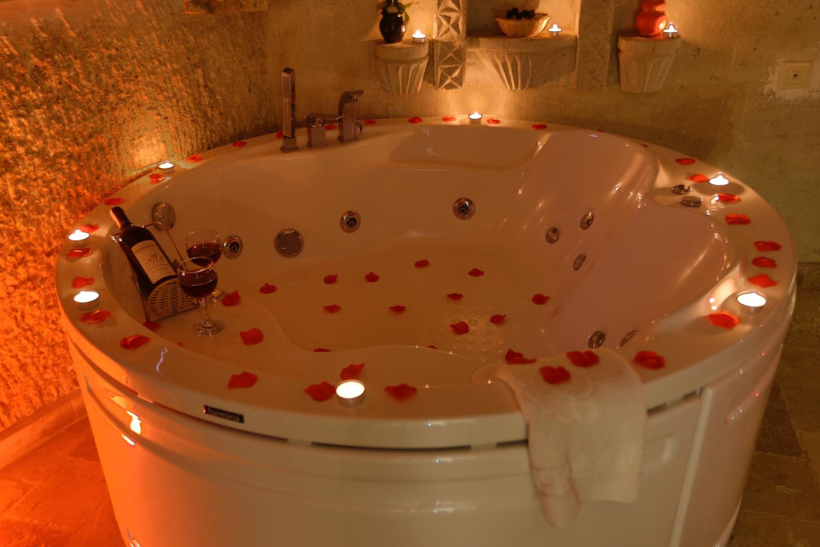Photo - Hidden Cave Hotel
