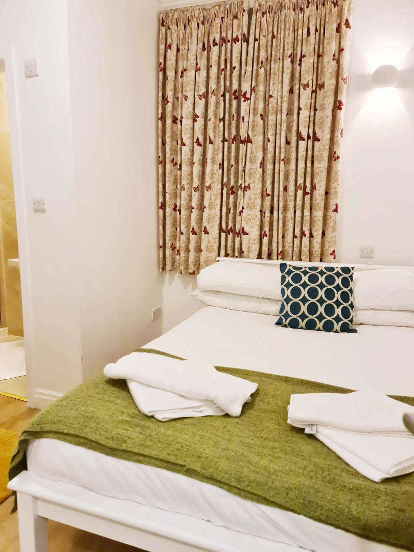 Photo - City London Hotel