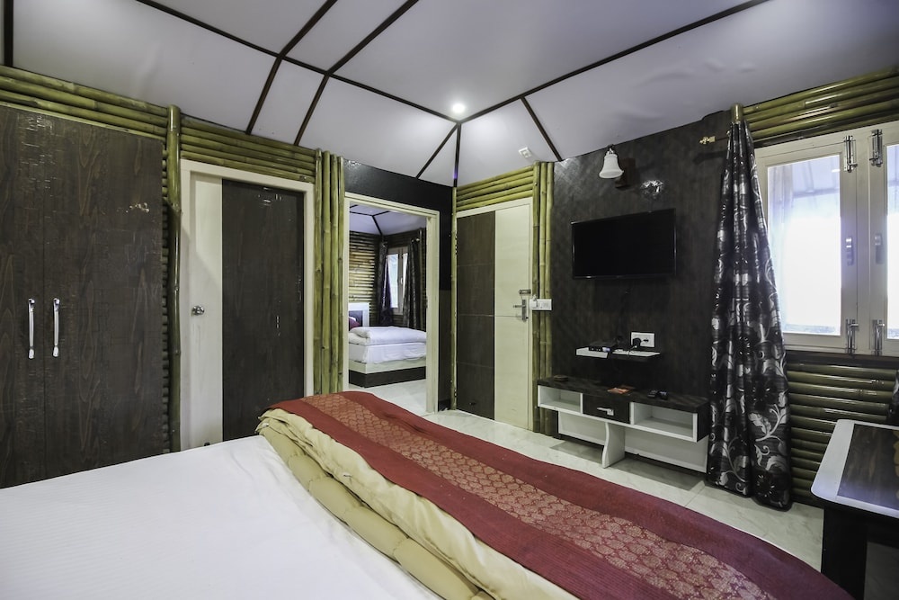 Glamwood Resort