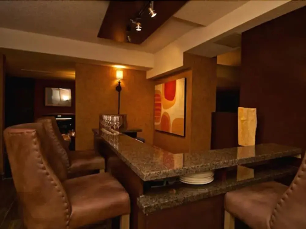 Foto - Mountain Side Hotel Whistler by Executive