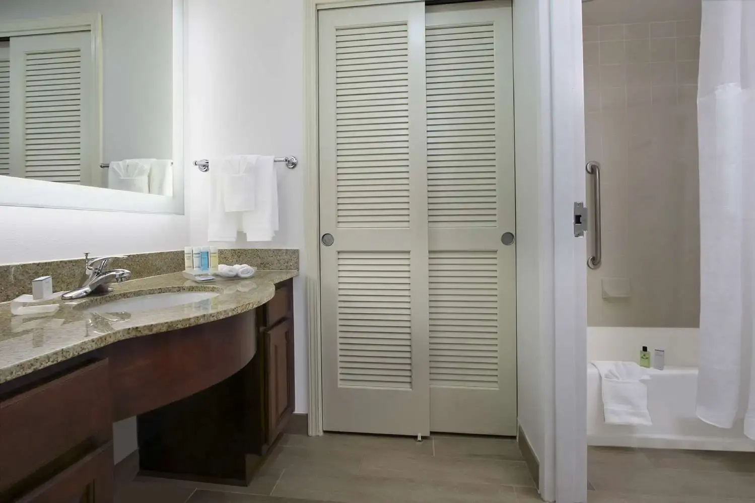Foto - Homewood Suites by Hilton Miami Airport West