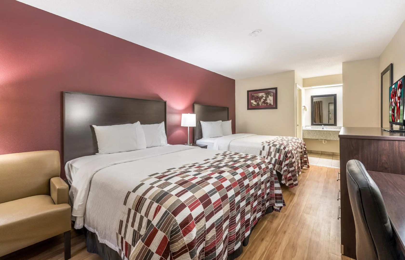 Photo - Red Roof Inn Indianapolis - Castleton