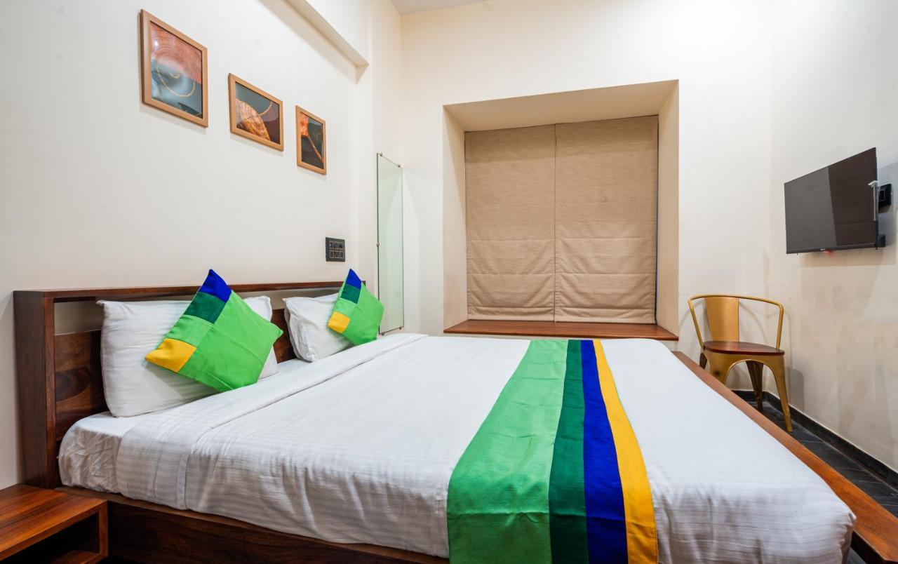 Photo - Treebo Premium The Memoir, Ramdaspeth