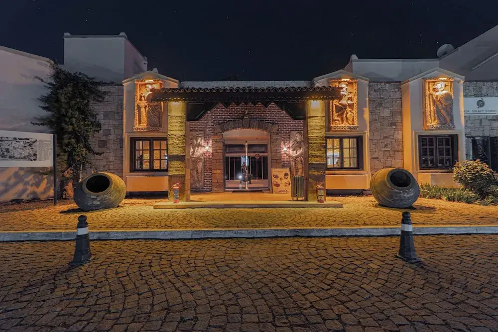 Photo - Alexander The Great Resort & Spa
