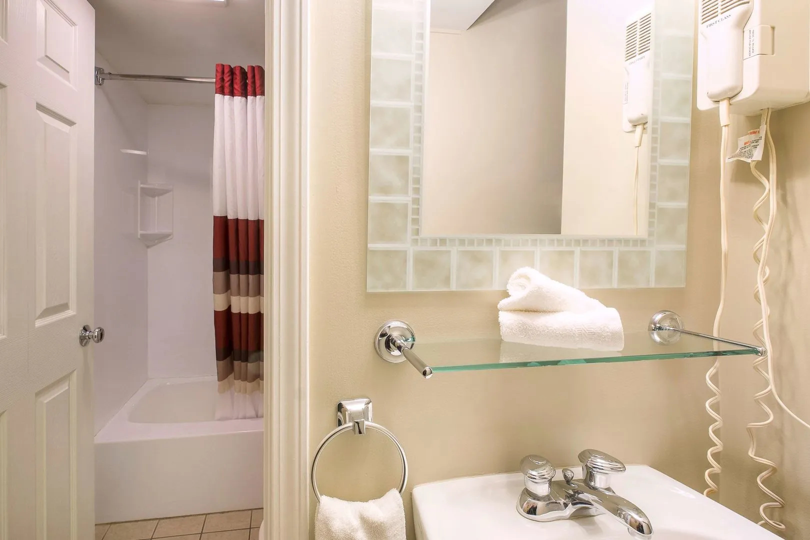 Foto - Red Roof Inn & Suites Herkimer