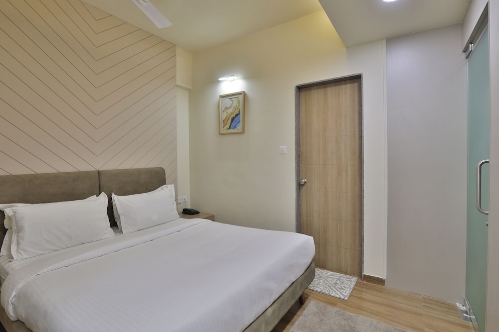 hotel monville