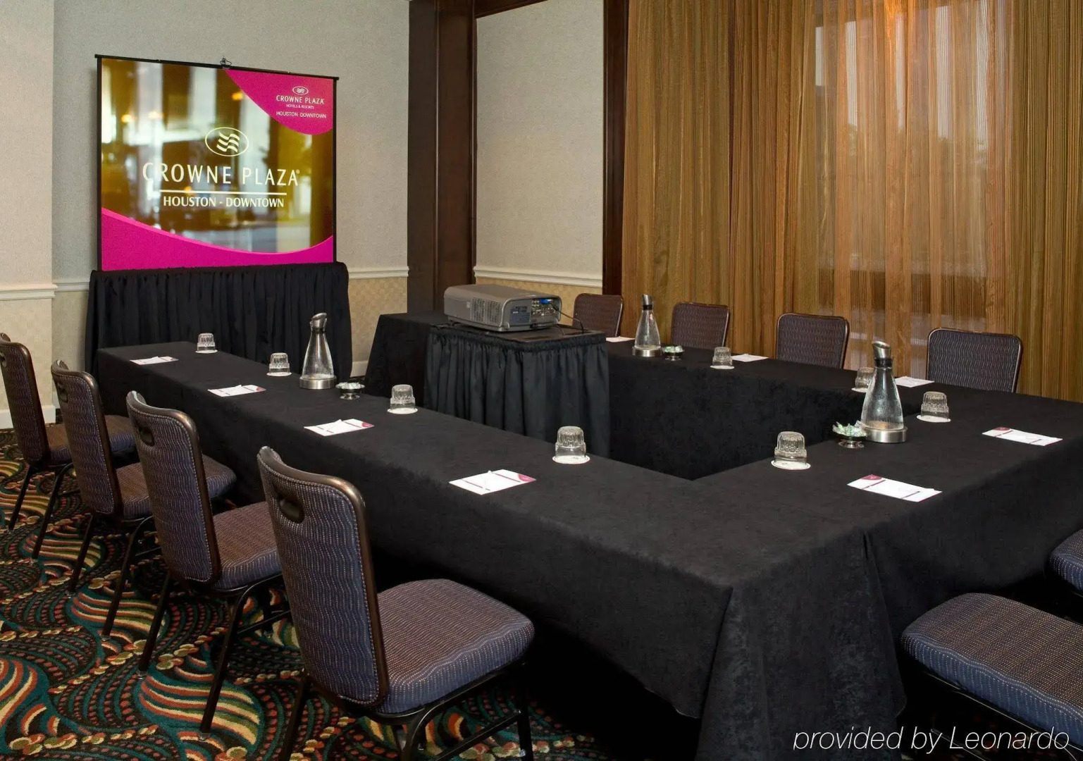 Foto - The Whitehall Houston