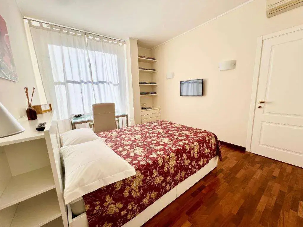 Photo - Stylish room in milano