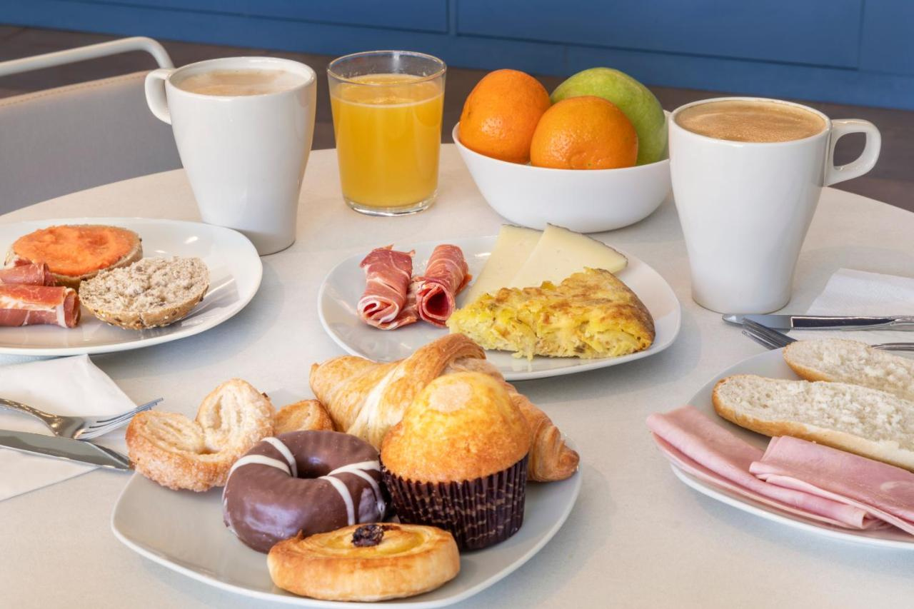 Photo - B&B Madrid Aeropuerto T1 T2 T3