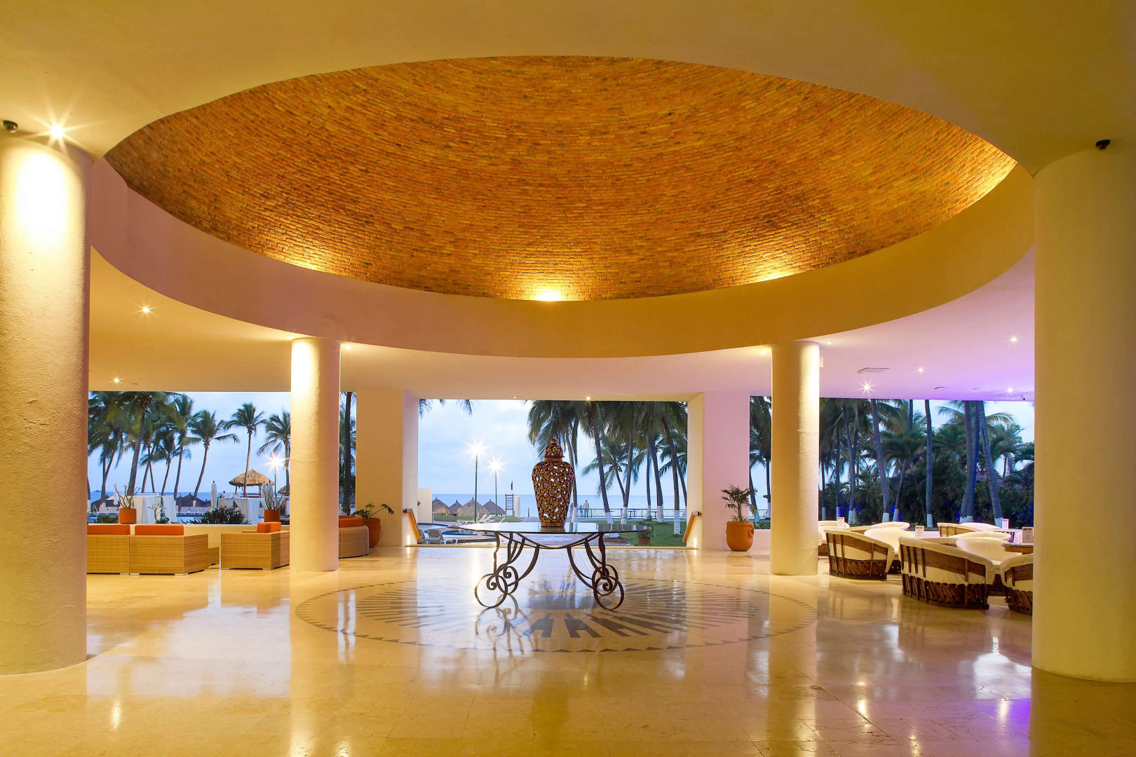 Foto - Emporio Ixtapa - with Optional All Inclusive