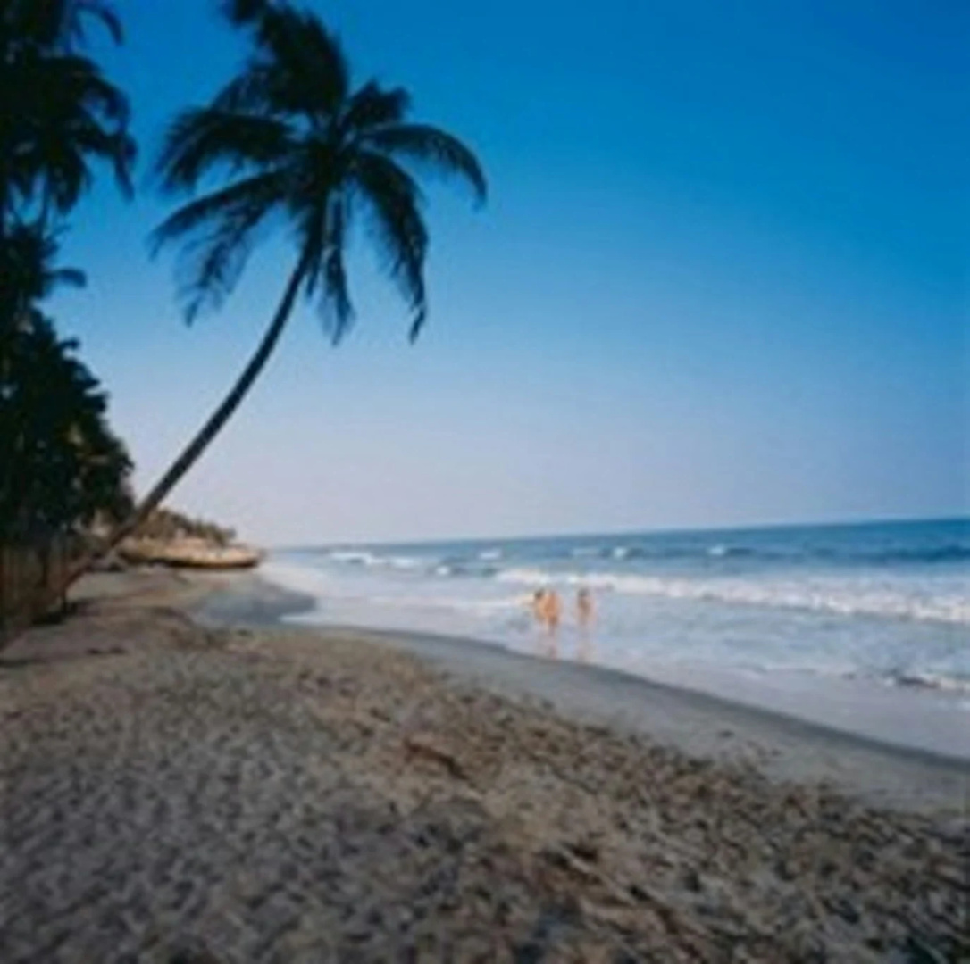 Photo - Labadi Beach Hotel