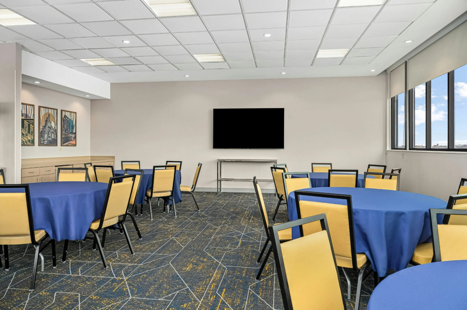 Photo - Hampton Inn Chicago North-Loyola Station
