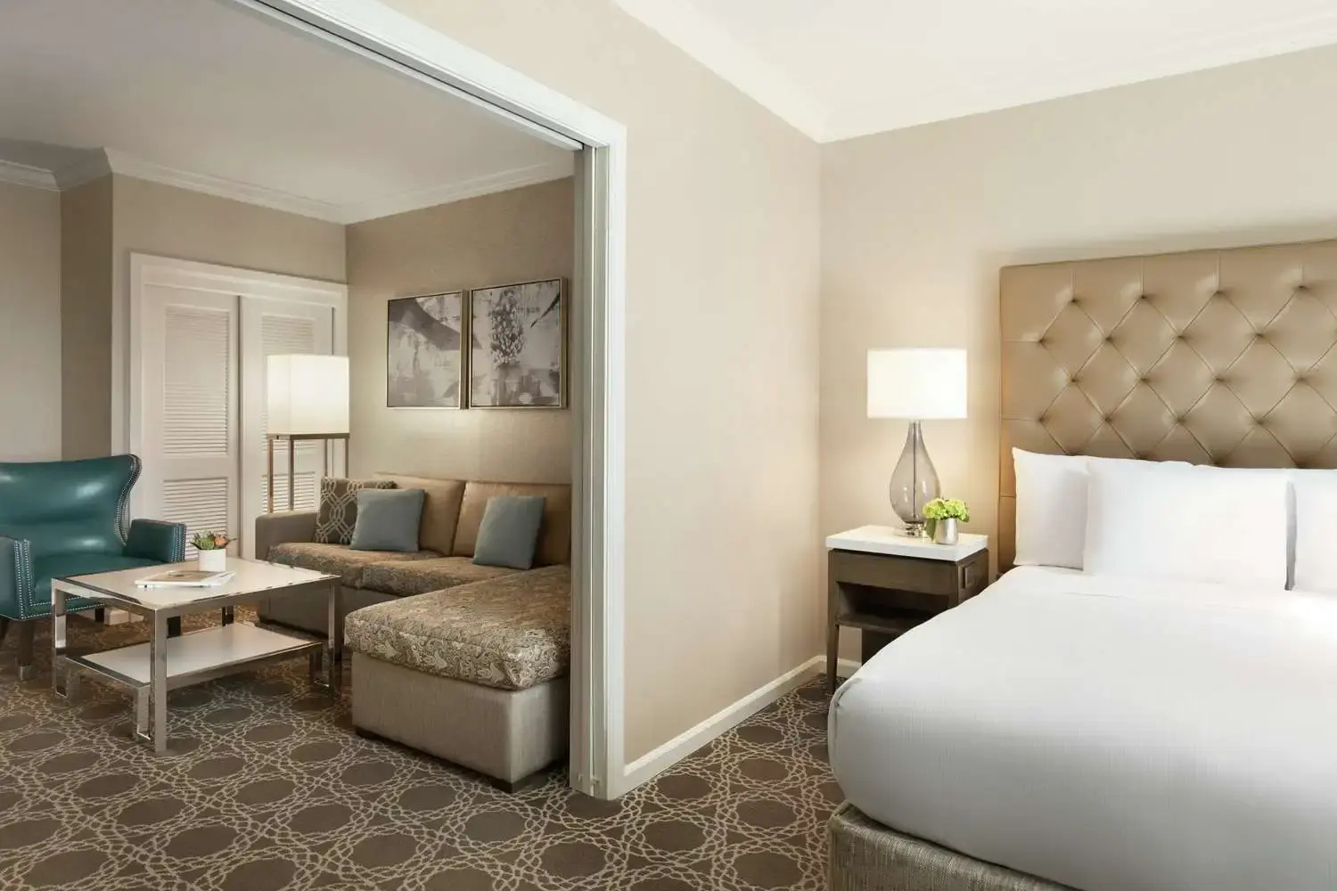 Photo - Hilton New Orleans/St. Charles Avenue
