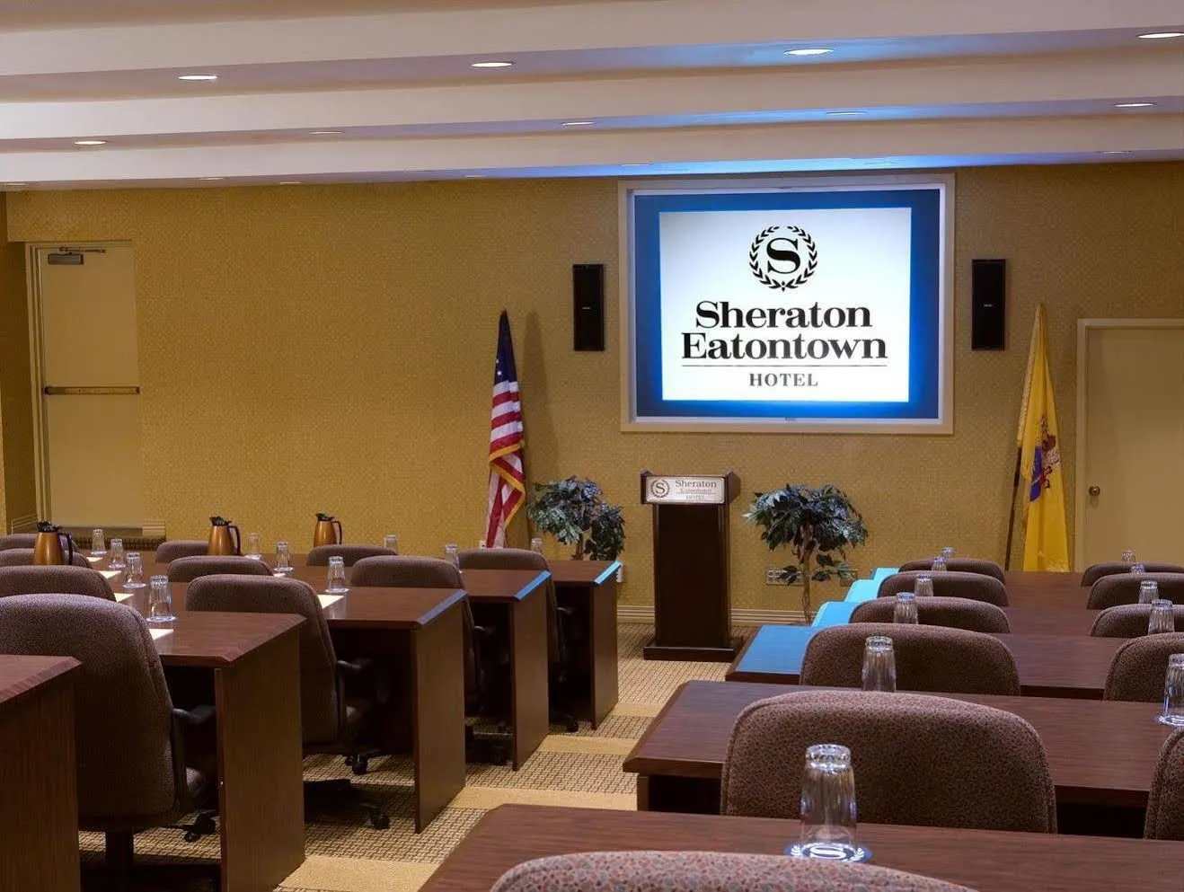 Photo - Sheraton Eatontown Hotel