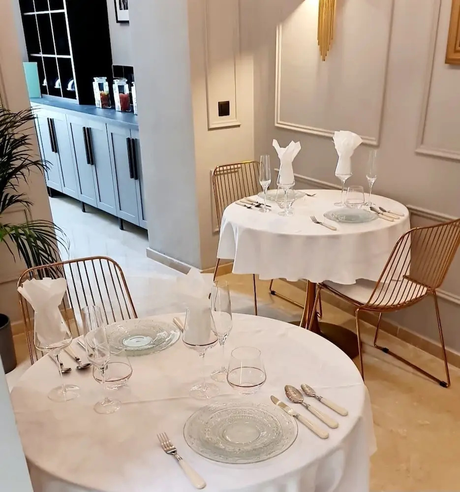 Photo - Boutique Suites