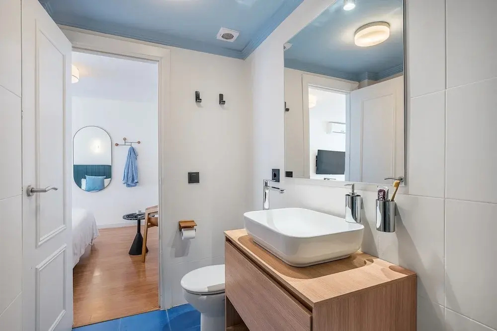 Photo - Granada Suites by Olala Homes