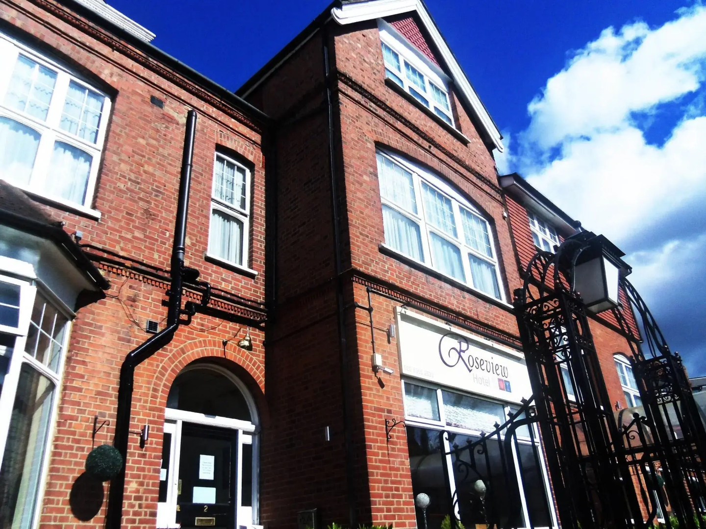 Photo - Roseview Alexandra Palace Hotel