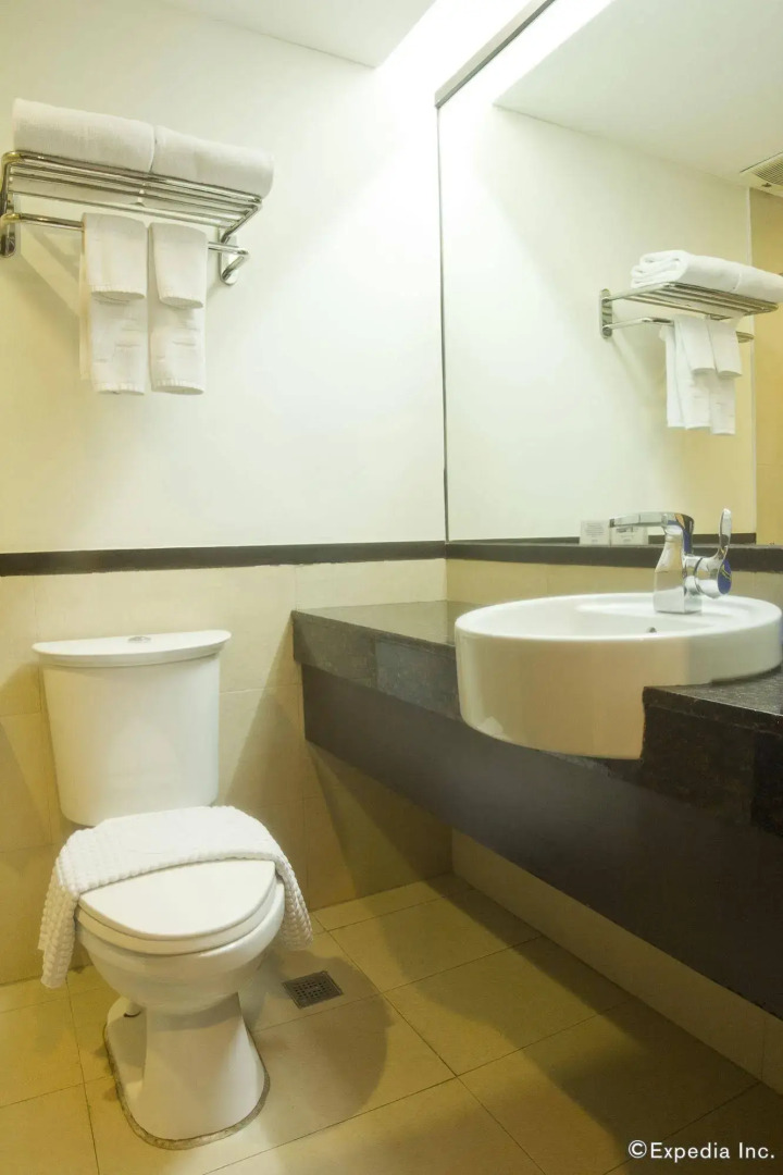 Photo - Fersal Hotel Neptune Makati