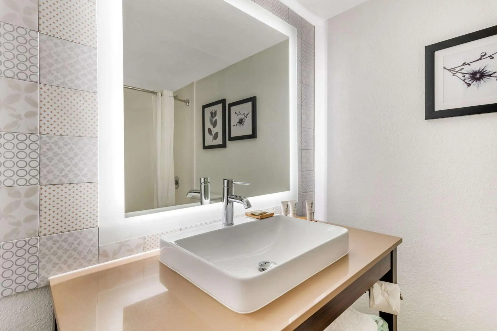 Photo - Country Inn & Suites by Radisson, Atlanta Airport South, GA