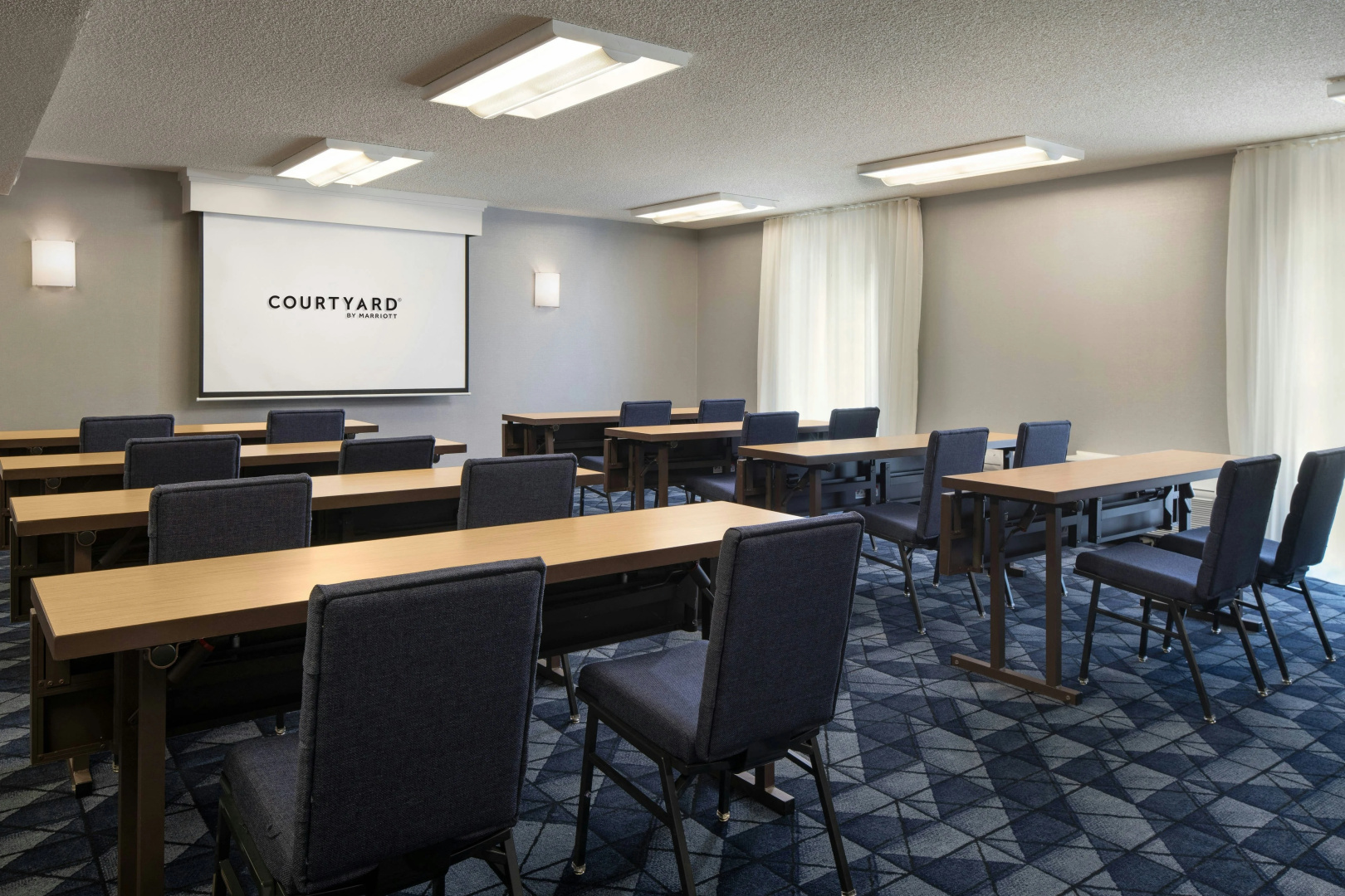 Photo - Courtyard by Marriott Fresno