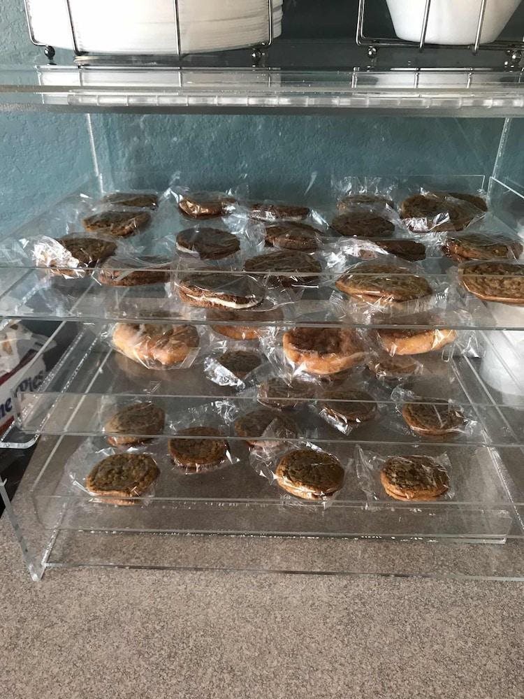 Foto - Hotel O Regency Suites Houston - IAH Beltway 8