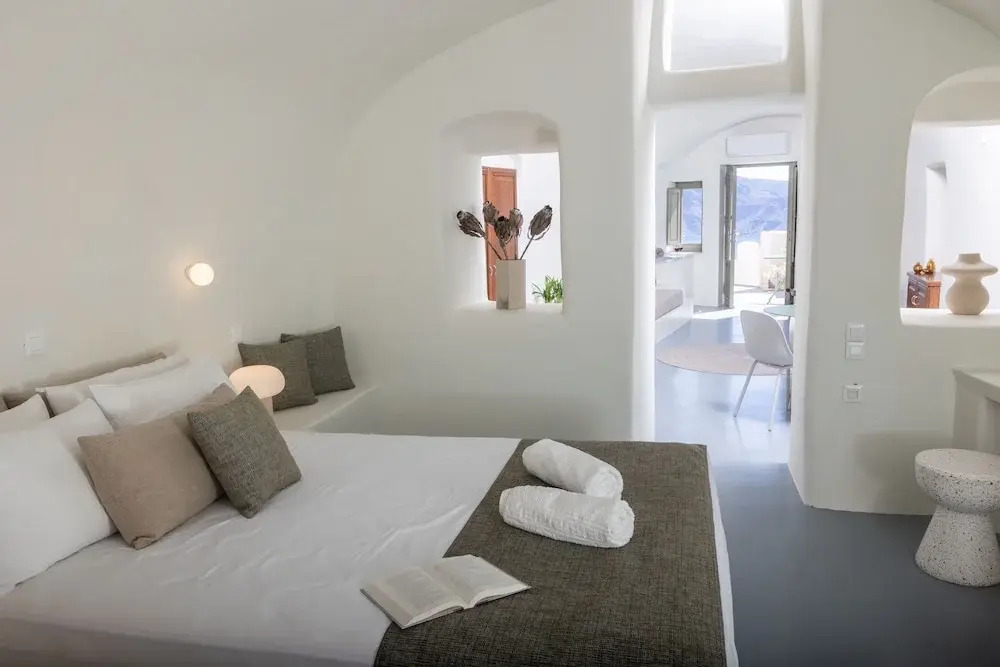 Photo - Kyrkos Collection