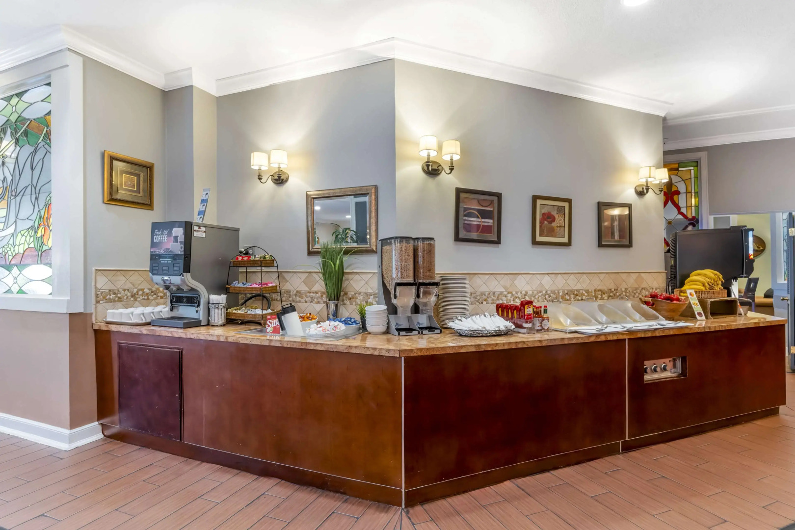 Photo - Best Western Plus Grosvenor Airport Hotel