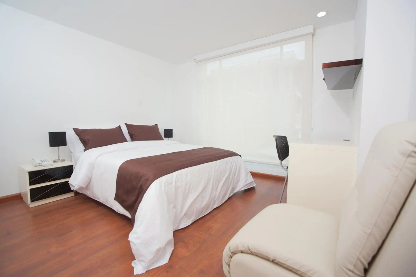 Photo - Hotel Castellana 100